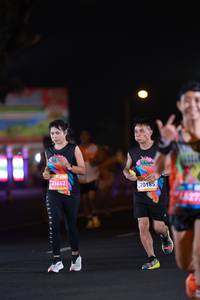 BIB: 26662, 20185
                            <button type="button" onclick="openModal(23127009)" class="btn btn-primary btn-sm float-right btn-popup" data-toggle="modal" data-target=".modal-high-quality">
                        <i class="fas fa-shopping-cart"></i> Add to Cart
                    </button>
                                            <button type="button" onclick="isThisMe(23127009, true)" class="btn btn-success btn-sm float-right btn-popup btn-isme hidden" data-toggle="tooltip" data-placement="bottom" title="นี่คือรูปของคุณใช่ไหม คลิกที่นี่เพื่อเอาเข้าอัลบั้ม">
                        <i class="fas fa-plus"></i> Add to album
                    </button>
                    <button type="button" onclick="isThisMe(23127009, false)" class="btn btn-warning btn-sm float-right btn-popup btn-isnotme hidden">
                        <i class="fas fa-ban"></i> Remove from album
                    </button>